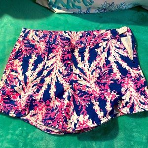 Lilly Pulitzer shorts size 00